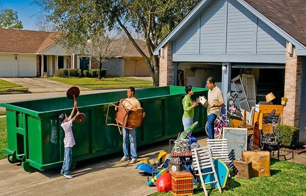 junk hauling
